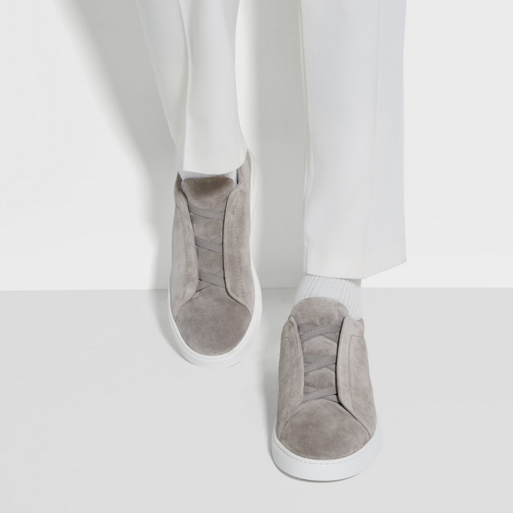 Grey aeris sneaker